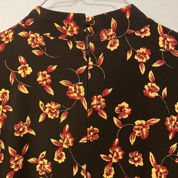 Modcloth Womens Size 6 Enjoy Every Moment Keyhole Black Floral Belted Midi Dress - Picture 7 of 16